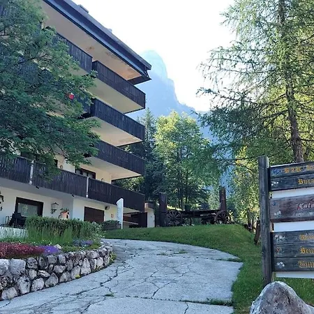 Appartamento A Sella Nevea Per Sci E Montagna Con Ampio Balcone Apartman *