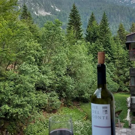 A Per Sci E Montagna Con Ampio Balcone Apartmán *