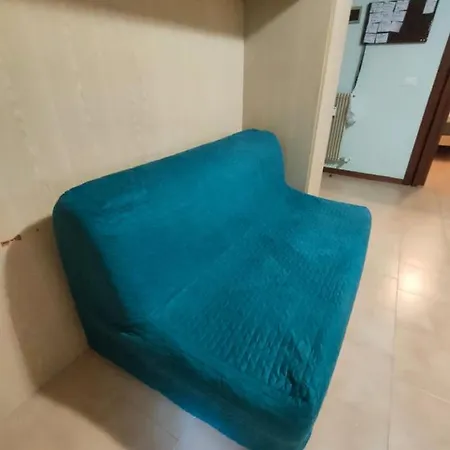 Incantevole Con Ampio Balcone Apartament